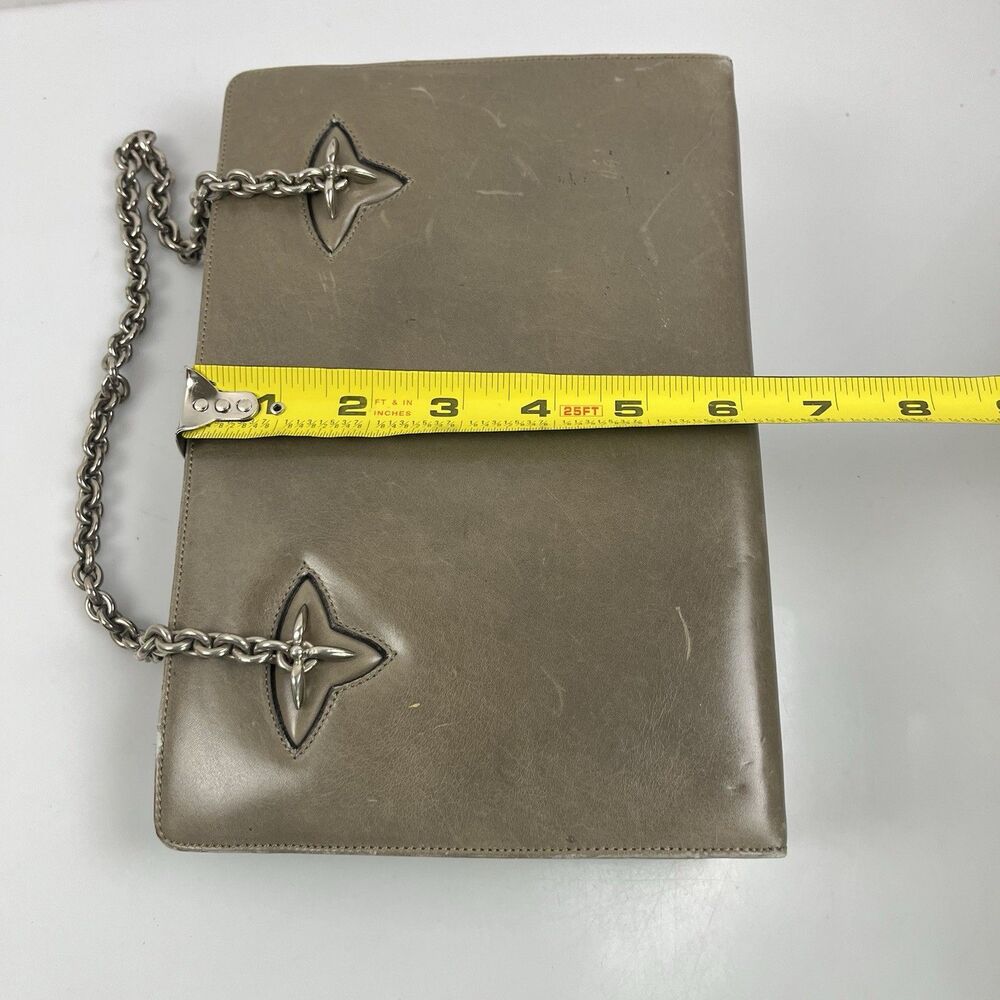 1960's VTG Gucci Gray Leather Purse/Handbag Chain Handle w/ Knight Zipper Pull - Picture 13 of 16